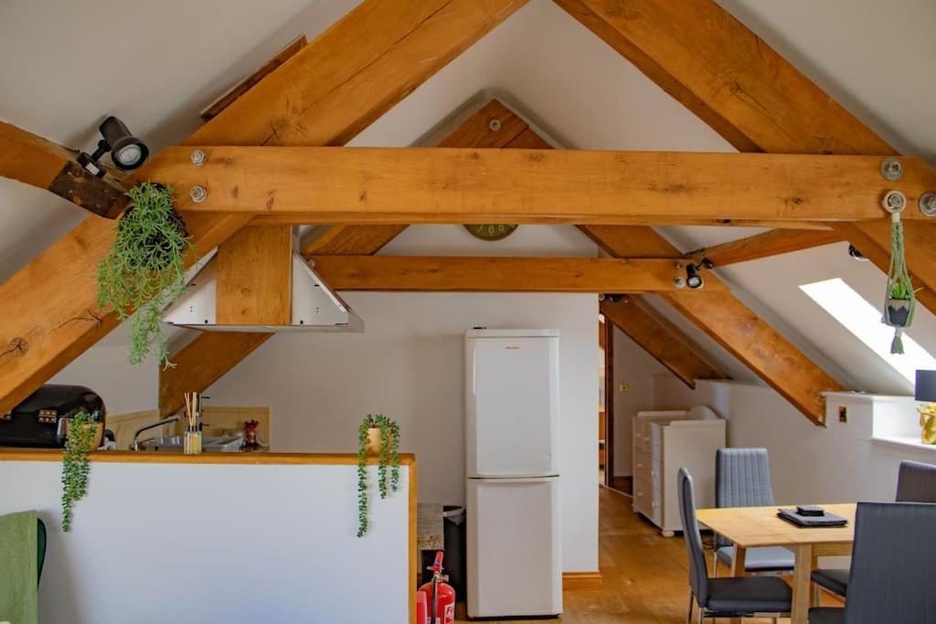 The Granary Apartment Barbrook Exterior foto